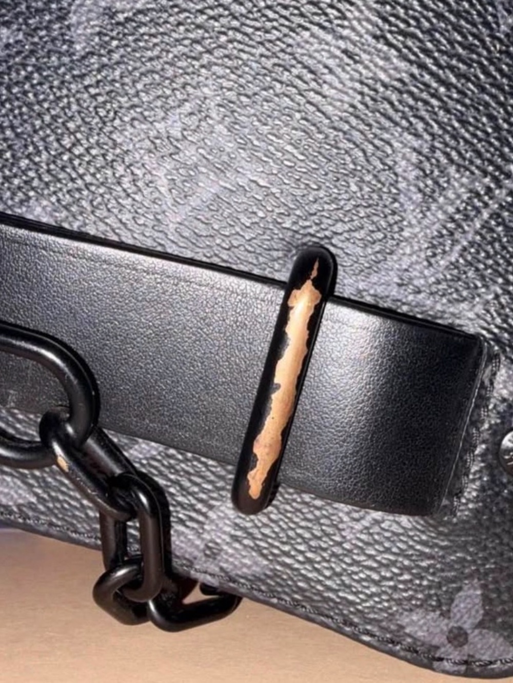 Louis Vuitton Monogram Eclipse Steamer Messenger Bag - Black/Gray - Picture 3 of 3